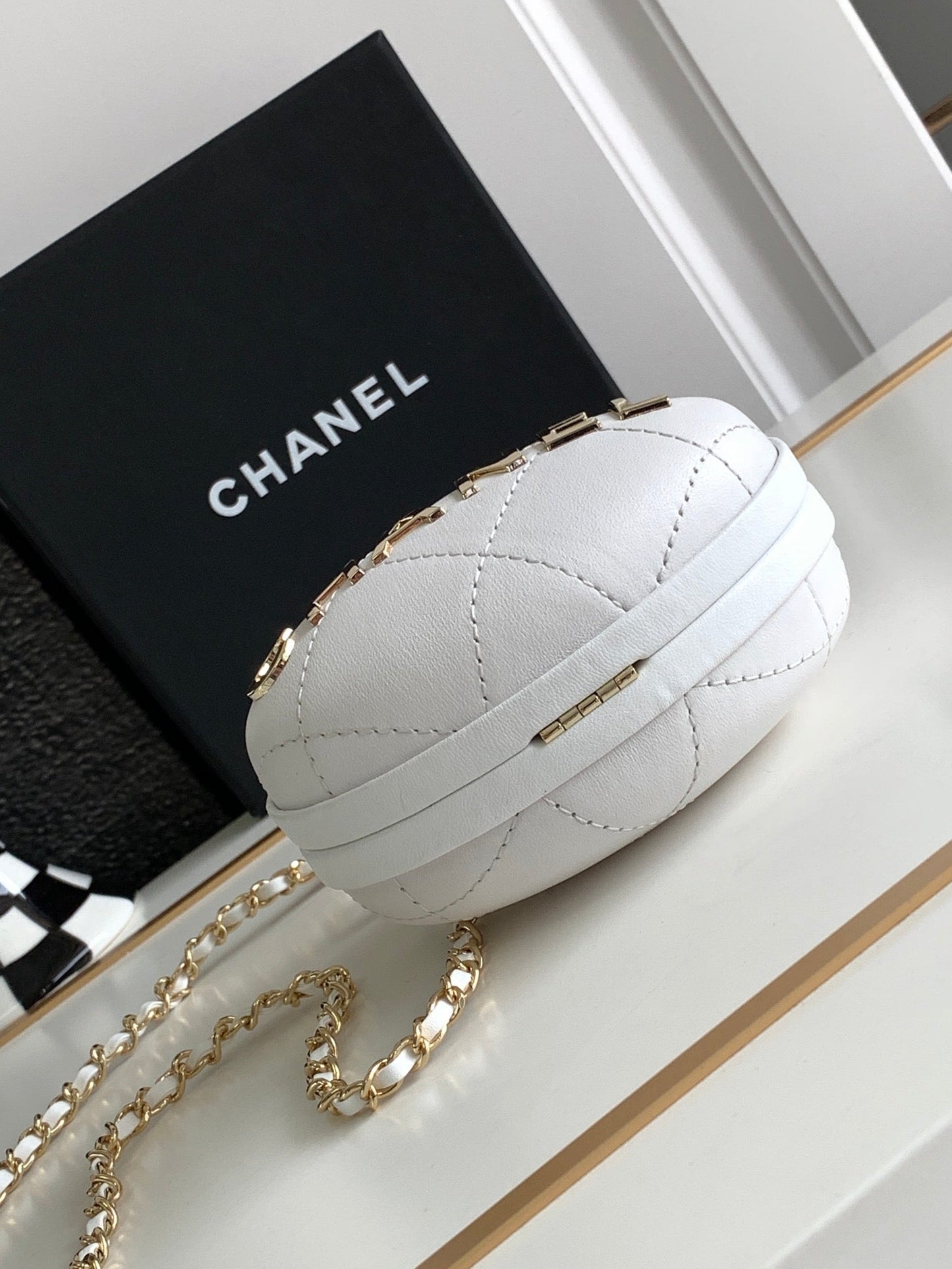 Chanel - Luxury Bag - CHL - 129