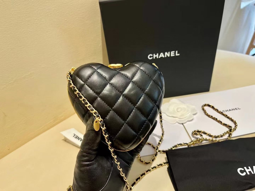Chanel - Luxury Bag - CHL - 126