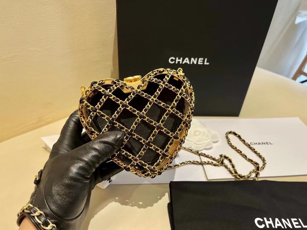 Chanel - Luxury Bag - CHL - 126