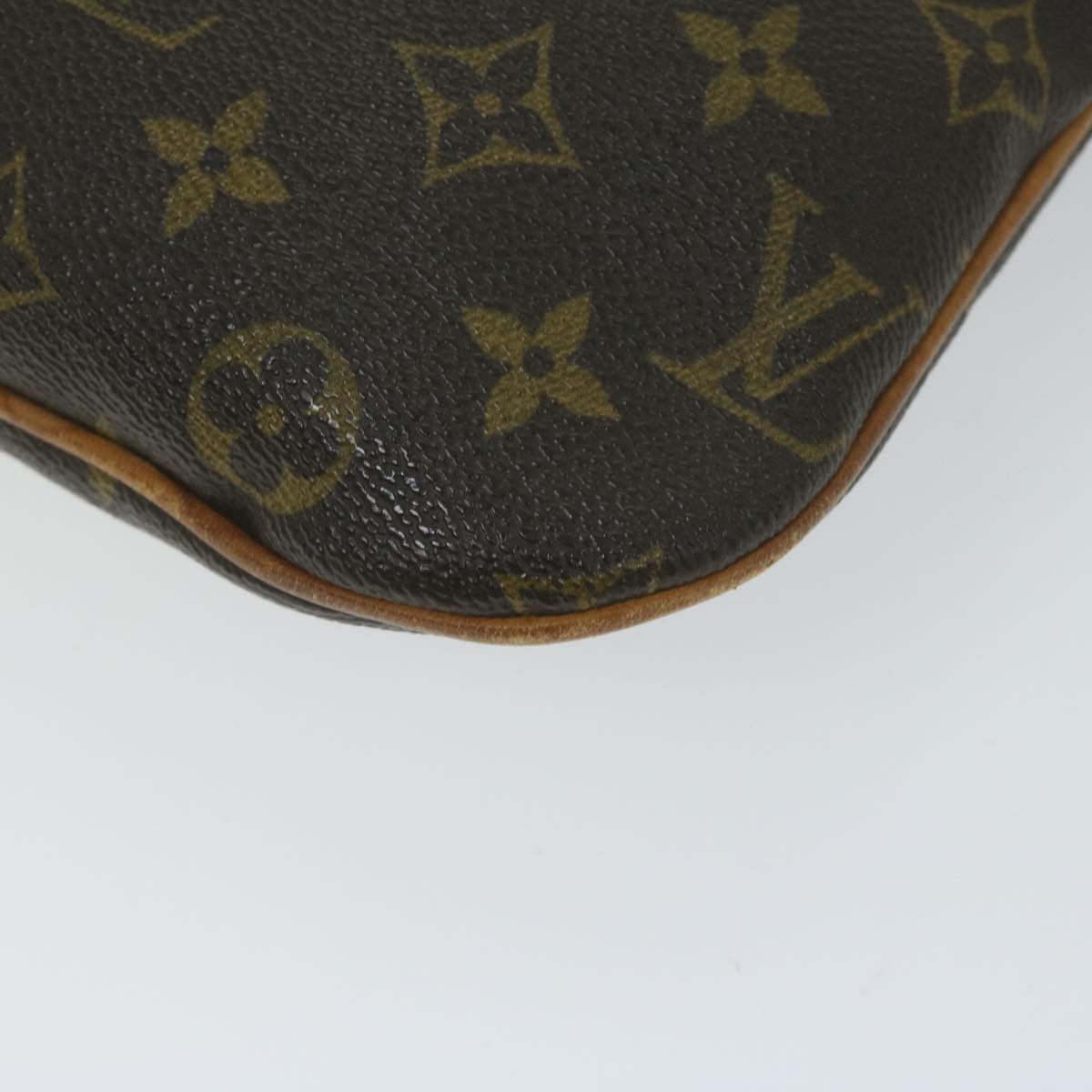 LOUIS VUITTON Monogram Pochette Bosphore Shoulder Bag M40044 LV ki3914