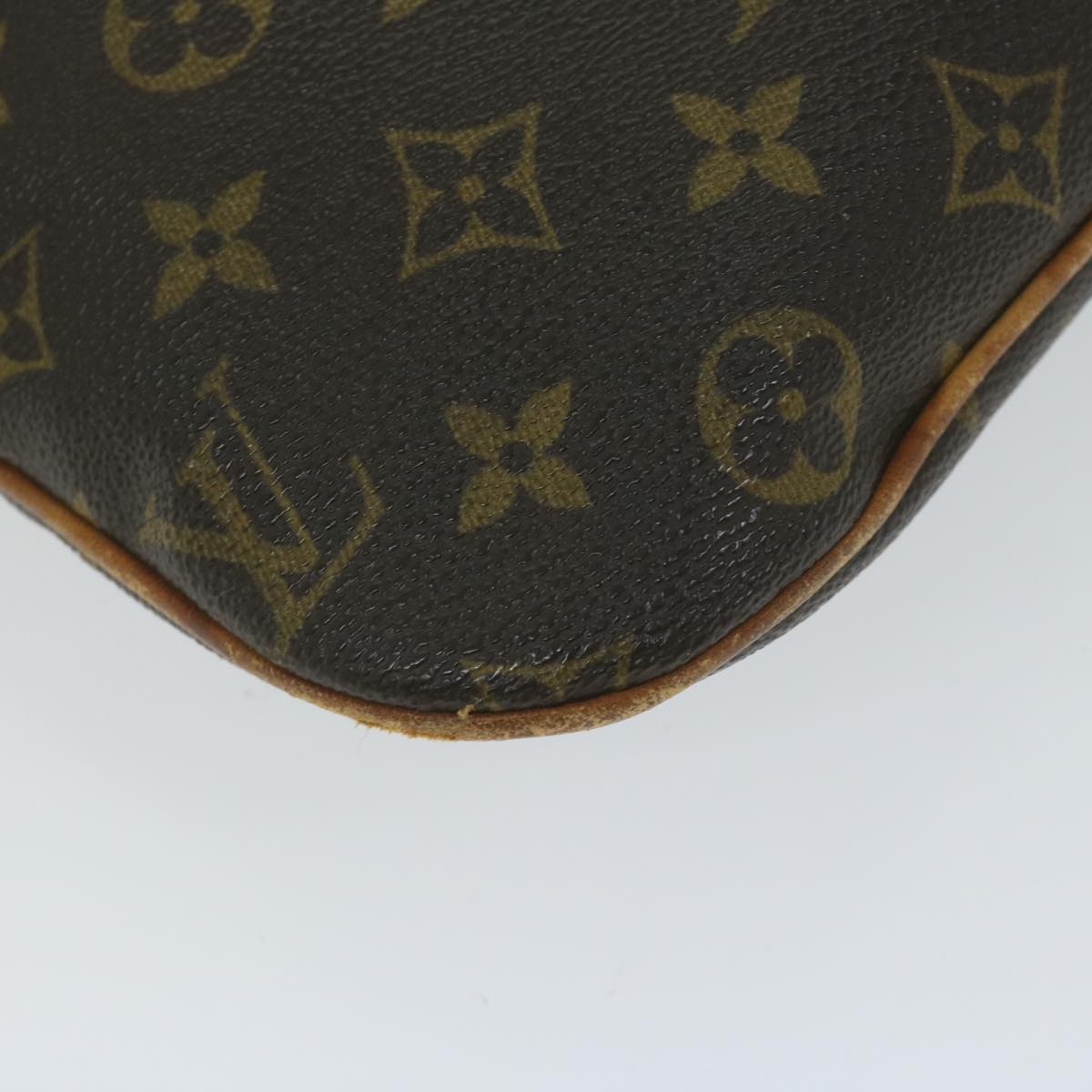 LOUIS VUITTON Monogram Pochette Bosphore Shoulder Bag M40044 LV ki3914