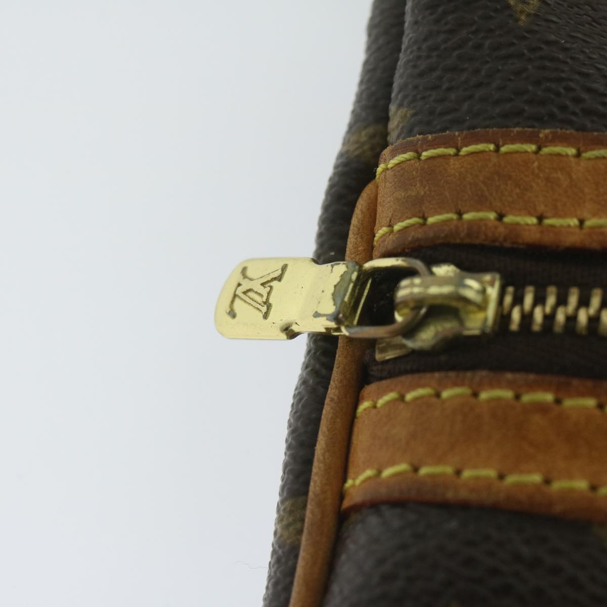 LOUIS VUITTON Monogram Pochette Bosphore Shoulder Bag M40044 LV ki3914