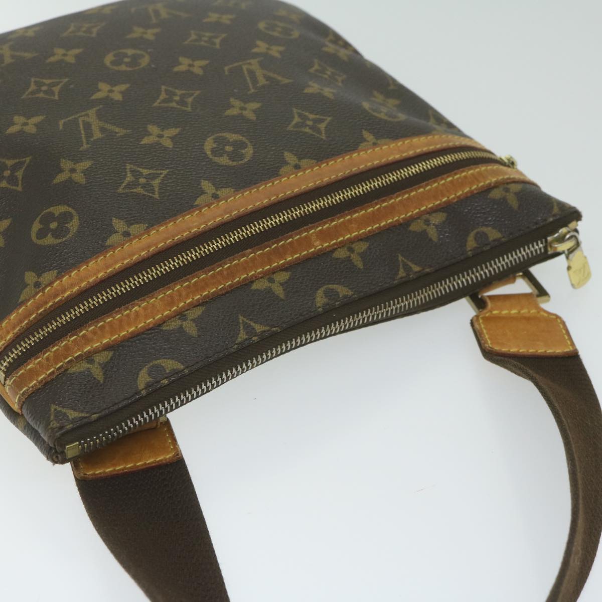 LOUIS VUITTON Monogram Pochette Bosphore Shoulder Bag M40044 LV ki3914