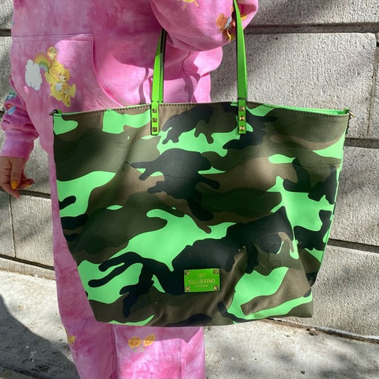 VALENTINO Camouflage tote TSW