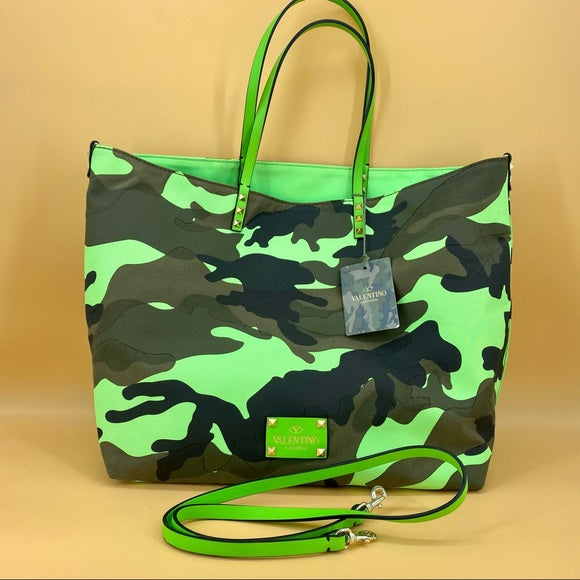 VALENTINO Camouflage tote TSW