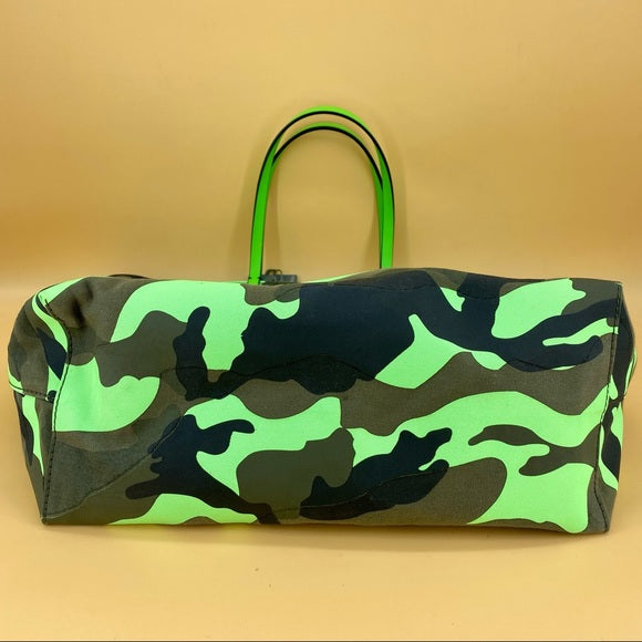 VALENTINO Camouflage tote TSW